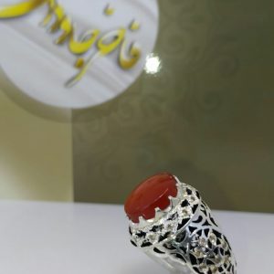 انگشتر مردانه گل لاله عقیق یمنی قلم زنی آینه کاری