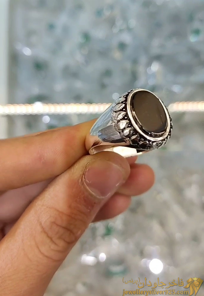 انگشتر نقره مردانه نگین مشکی کد 12822