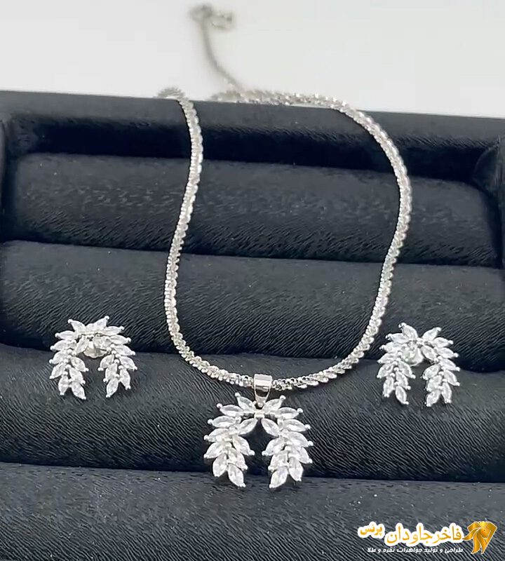 نیم ست میکرو سوپر مدل برگ کد 15018-R