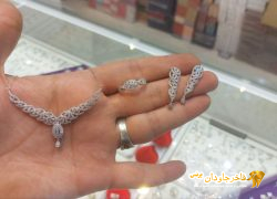 سرویس جواهری نقره روکش طلا سفید کد ۱۵۰۷۲