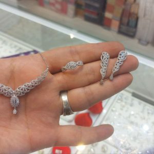 سرویس جواهری نقره روکش طلا سفید کد 15072