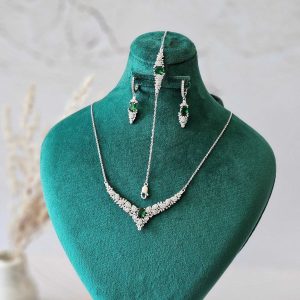 سرویس جواهر زنجیری نگین سبز کد 15097