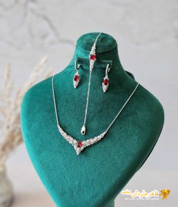 سرویس جواهر زنجیری نگین سرخ کد 15095