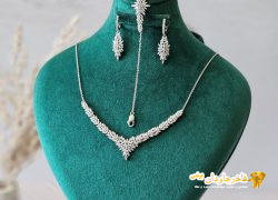 سرویس جواهری نقره روکش طلا سفید کد ۱۵۰۸۸