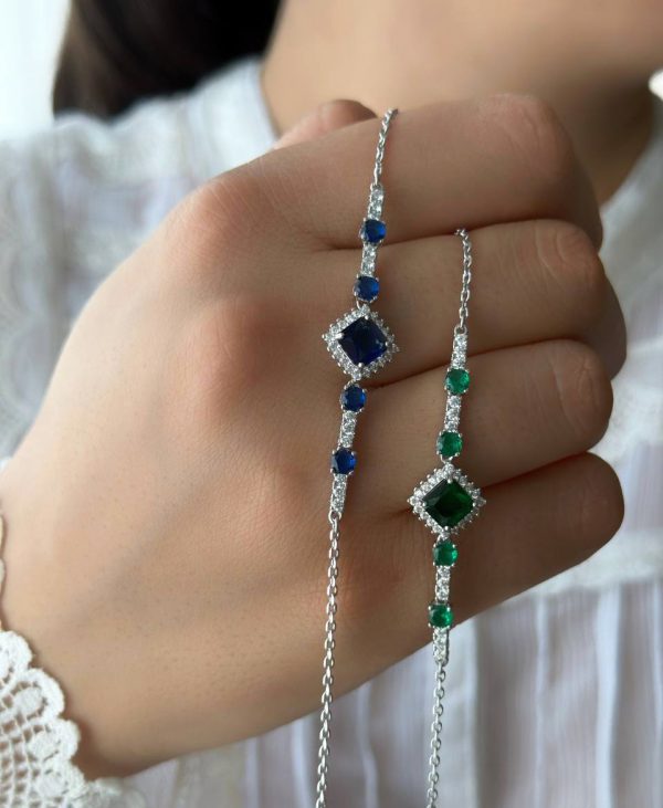 دستبند جواهری سبز زمردی و آبی یاقوتی کد 15144