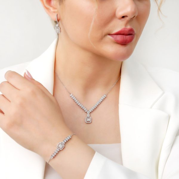 نیم ست جواهری نقره روکش طلا سفید سه لایه کد 15257