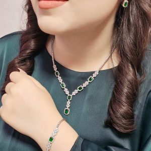 سرویس جواهری نقره نگین سبز زمردی کد 15338