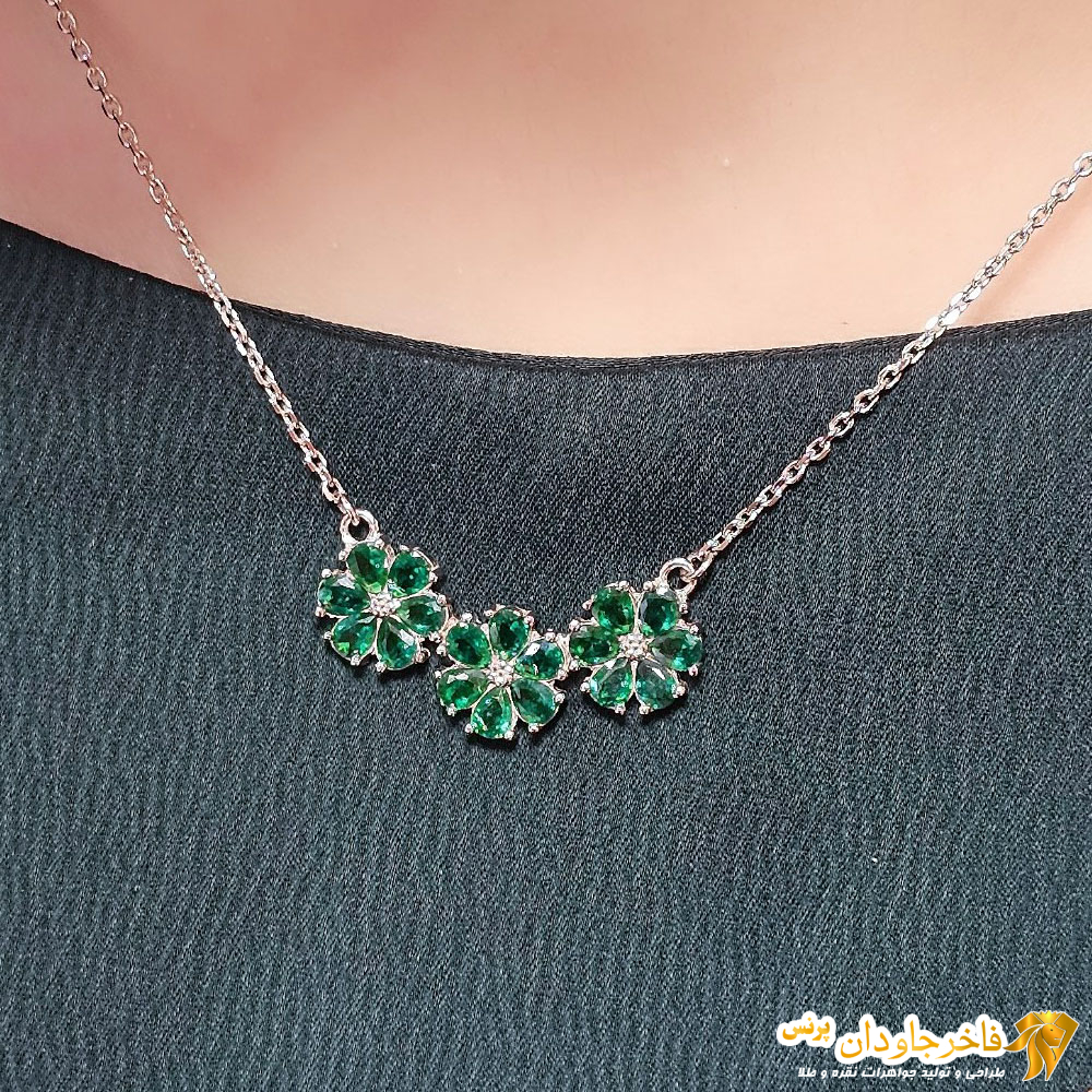 آویز مدل گل نگین سبز کد 15325 - تصویر دوم