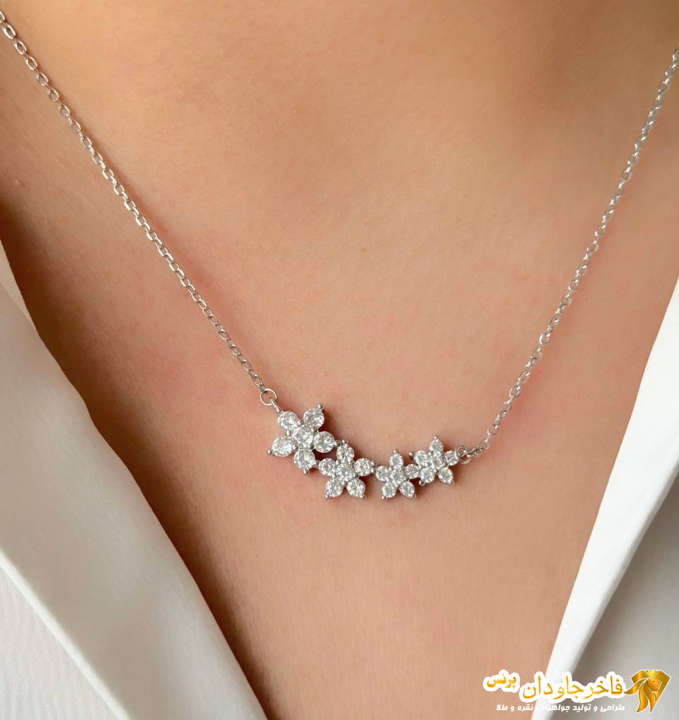 آویز مدل گل نگین میکرو کد 15340