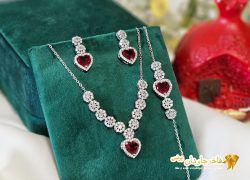 سرویس نقره زنجیری نگین جواهری سرخ کد ۱۵۳۴۶
