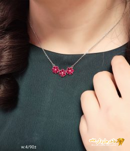 مدال آویز مدل گل نگین سرخ کد 15324