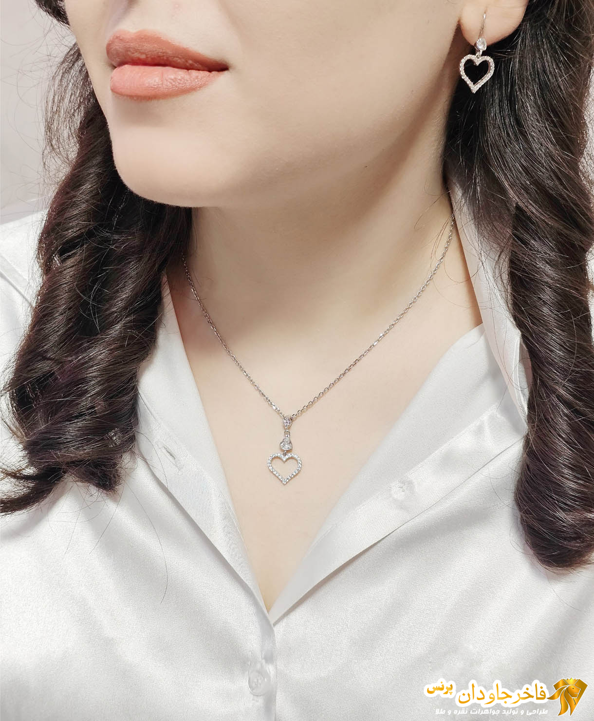 نیم ست مدل قلب نگین میکرو کد 15327