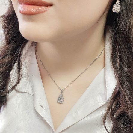 نیم ست نقره ۹۲۵ عیار نگین جواهری کد ۱۵۳۲۹