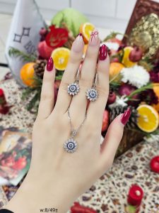 نیم ست نقره نگین دار کد 15354