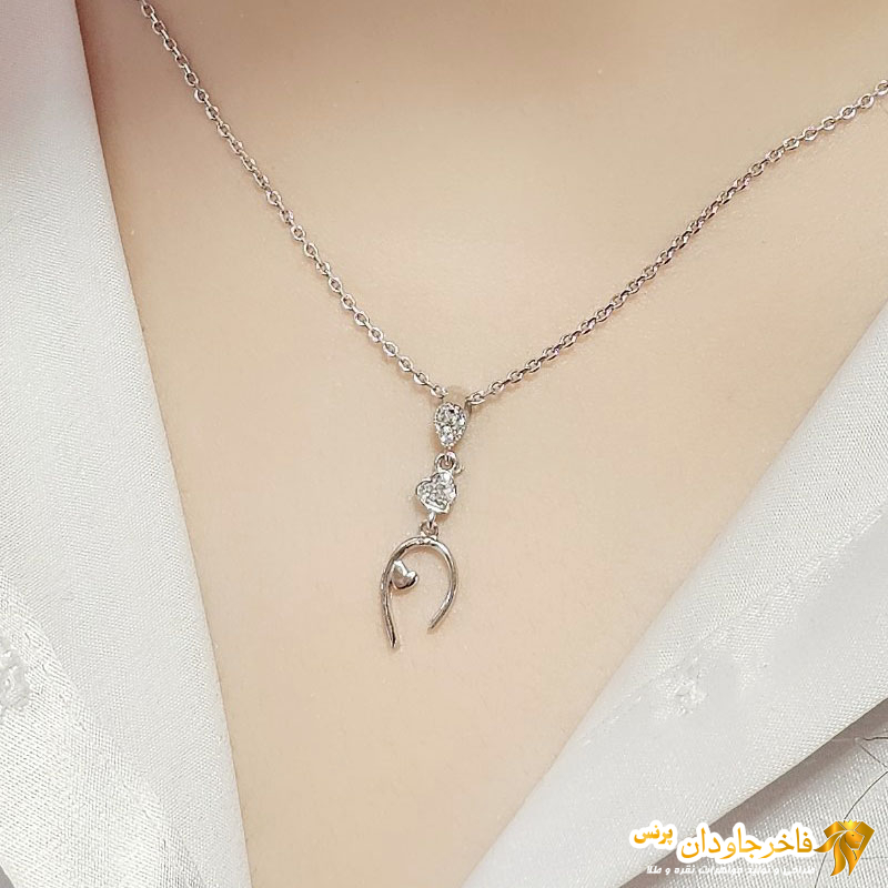 گردنبند از نیم ست ظریف مدل قلب کد 15330