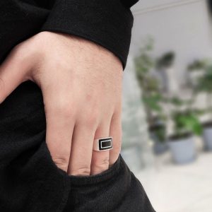 انگشتر مردانه نقره نگین مشکی کد 15361