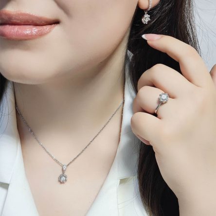 نیم ست نقره جواهری مدل گل کد ۱۵۳۸۳