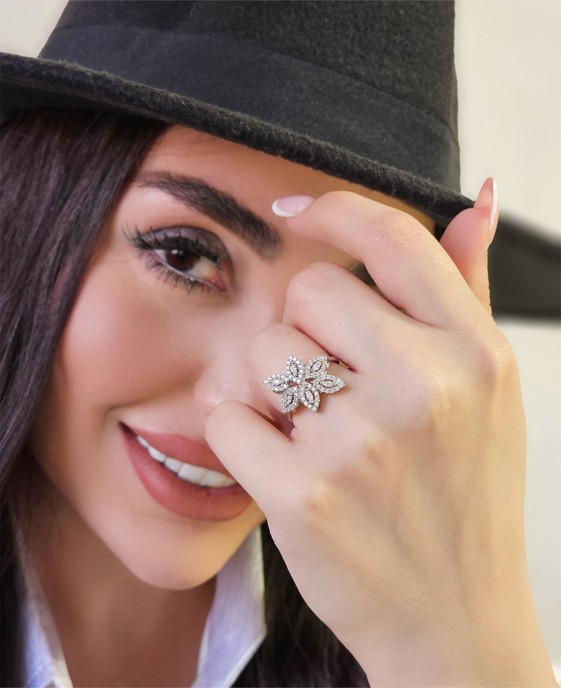 انگشتر زنانه نقره جواهر برش الماس کد 15442