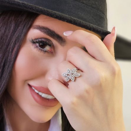 انگشتر زنانه نقره جواهر برش الماس کد ۱۵۴۴۲