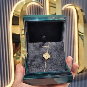 دستبند ون‌کلیف طلا 18 عیار کد 15522