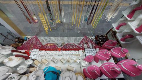 ویترین نقره سرای جاودانی