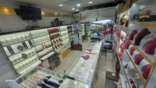 دکوراسیون فروشگاه نقره در مشهد