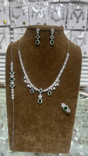 سرویس زنجیردار جواهرات نقره آبکاری طلا سفید کد 14579