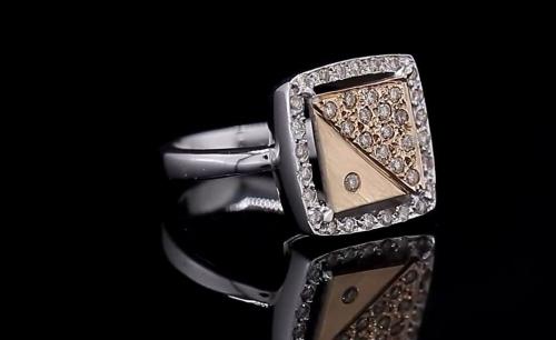 انگشتر الماس زنانه مدل 4