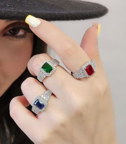 انگشتر جواهرات نقره روکش طلا سفید نگین اتم